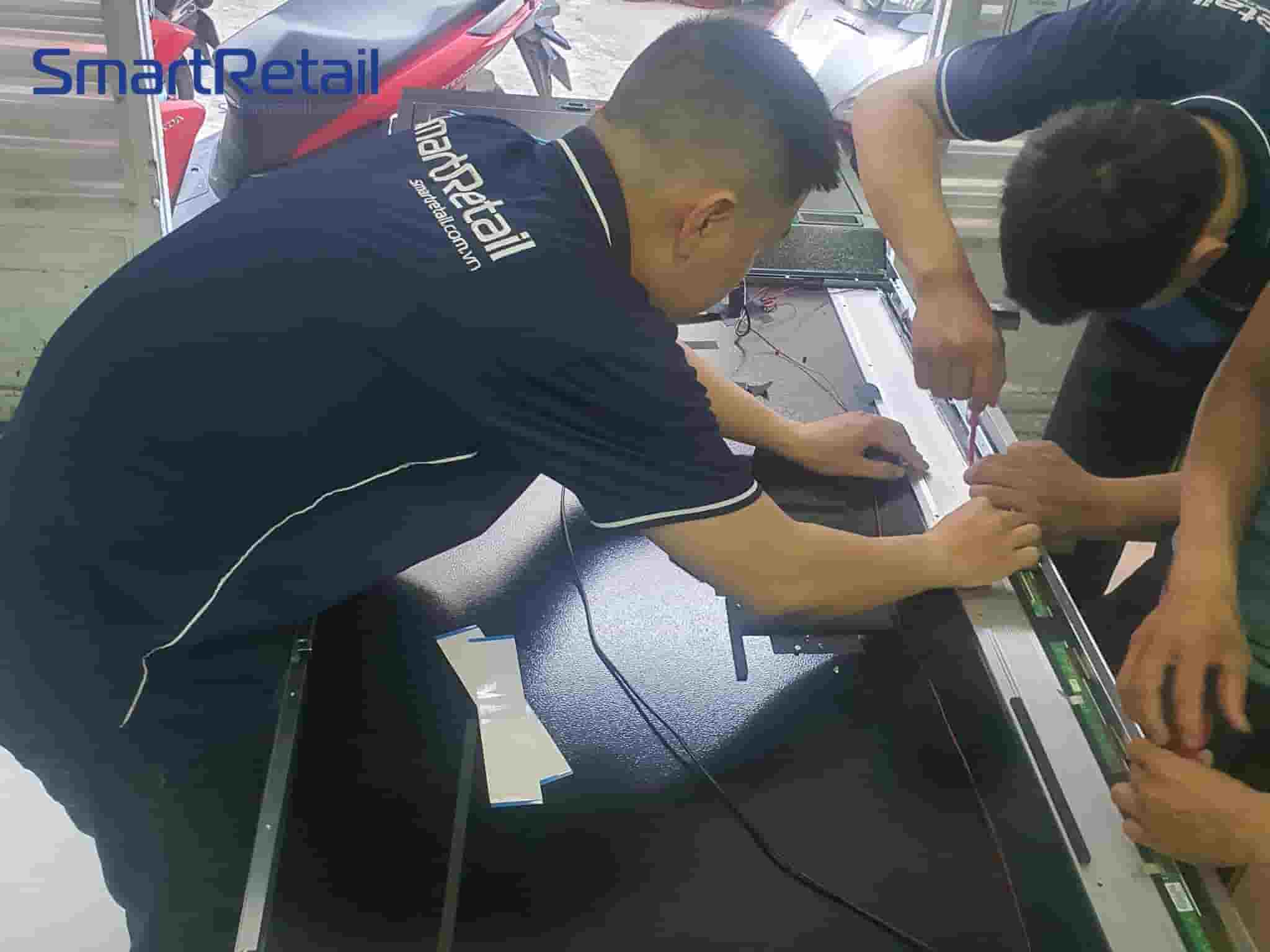 Đơn vị sửa chữa màn hình LCD quảng cáo chuyên nghiệp giá rẻ