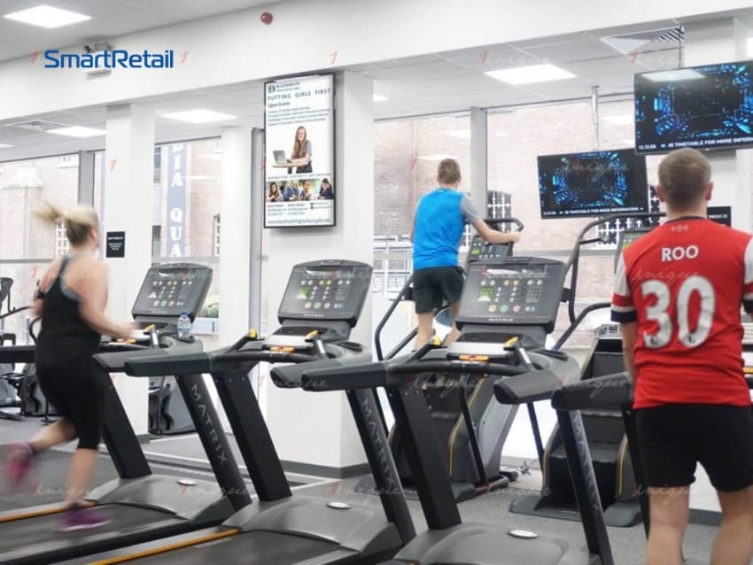 Lợi ích của việc sử dụng màn hình quảng cáo phòng gym