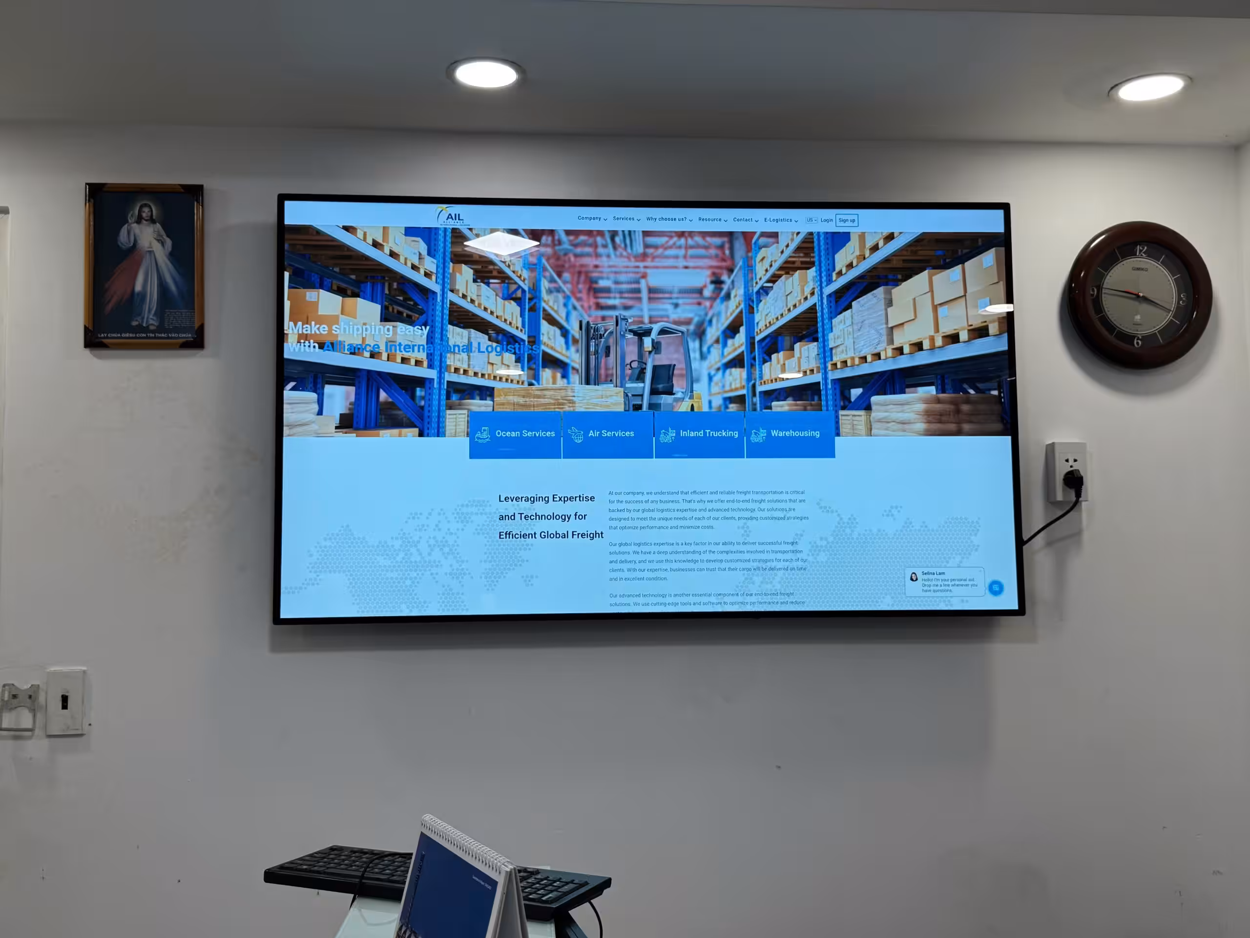 Ảnh 10 của Màn hình quảng cáo Digital Menu Board/ Màn hình 65inch viền 10mm