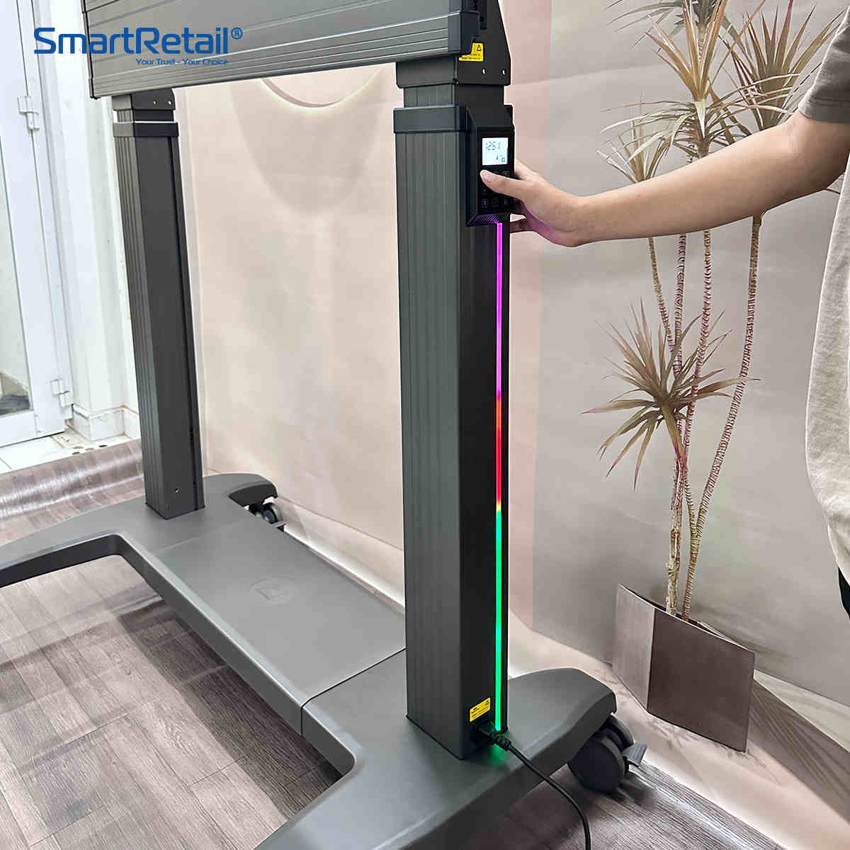 Ảnh 3 của Giá treo điện chân di động 75 inch - 110 inch