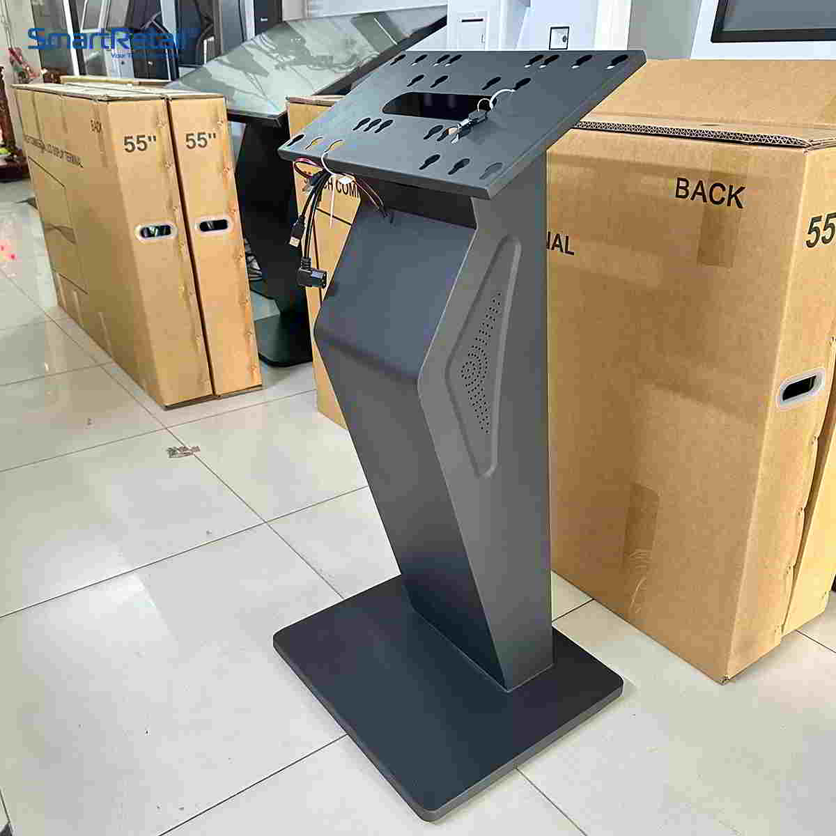Ảnh 5 của Chân đế màn hình chân quỳ chữ K base cho màn hình cảm ứng 27 – 32 inch